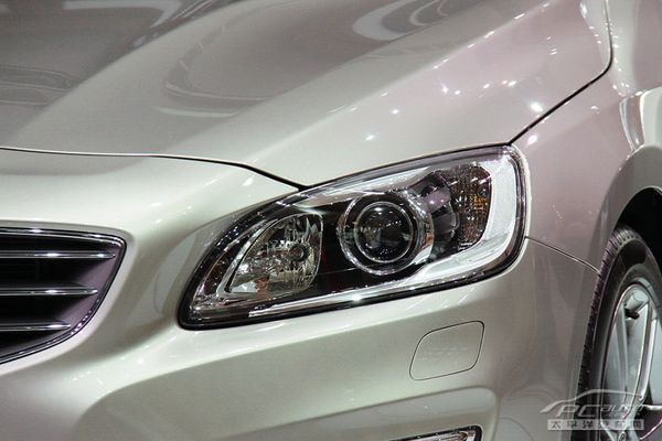 �֠���S60L
