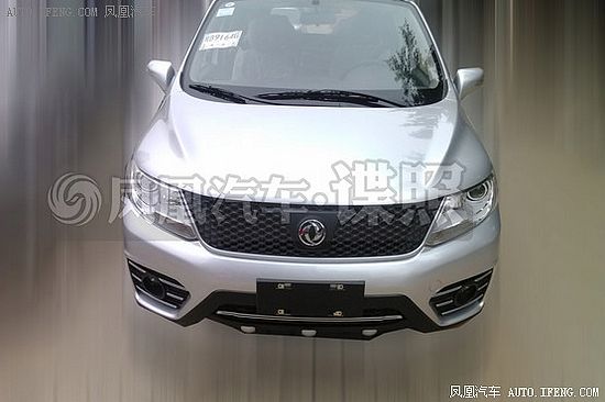景逸X5運(yùn)動(dòng)版車型諜照曝光 或北京車展發(fā)布