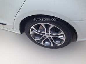 紳寶D60 2.0T車型諜照