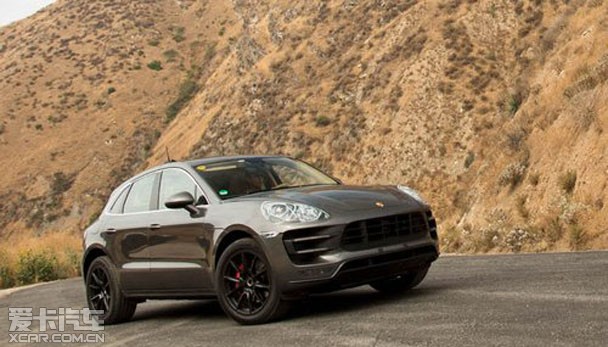 ���r��Macan
