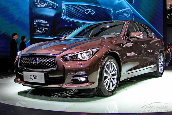 英菲尼迪Q50