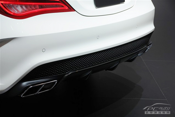 奔馳CLA45 AMG