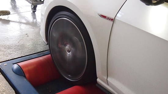 308馬力大眾Golf GTI