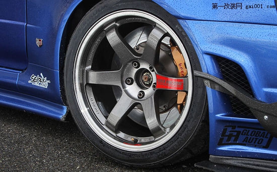 日本國寶級(jí)跑車 800匹日產(chǎn)GT-R R34改裝(6)