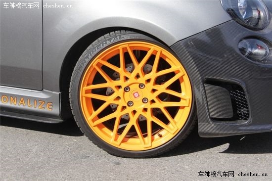 ����֮Ы SEMA�ϵķƁ���500 Abarth���b SEMA���Ɓ���500 Abarth����܇���b
