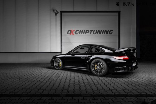 ���r��911 GT2���b܇ 680�R��/880�����ף�9��