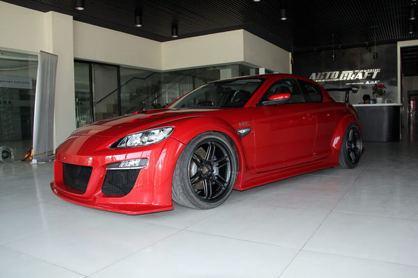 �D(zhu��n)��������Ļ�^�� ��(sh��)���R���_(d��)RX-8���b܇