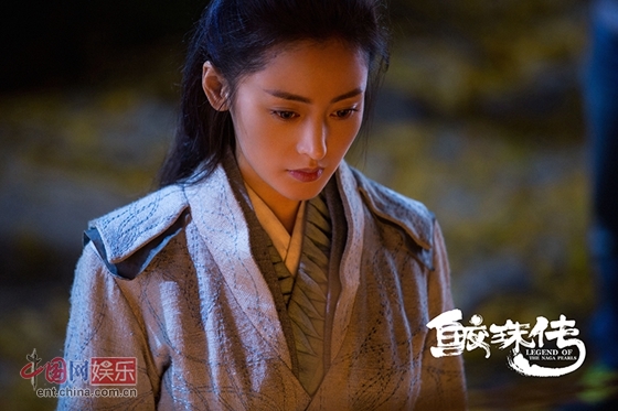 張?zhí)鞇?ài)高冷范
