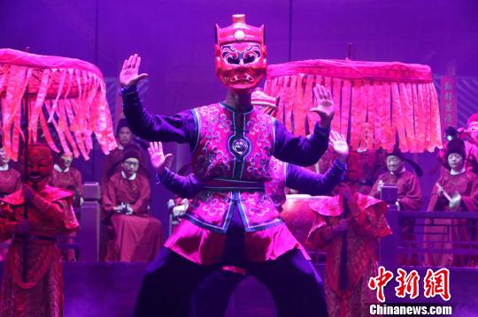 2017年安徽安慶“十一”黃梅戲展演周開幕