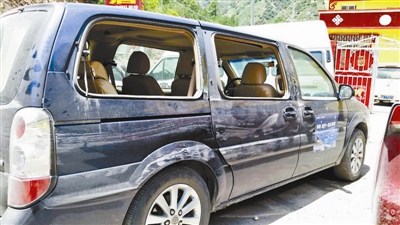 援藏志愿者自稱遭萬(wàn)科豪車隊(duì)圍毆萬(wàn)科回應(yīng)