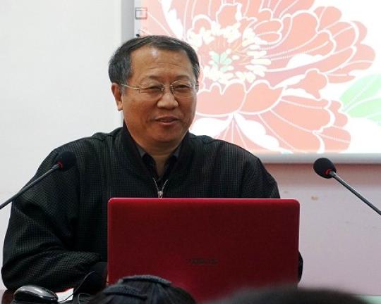 杏壇深處的師道江湖:人大教授“斷絕師生關(guān)系”引思考