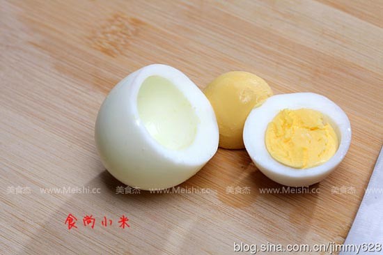 金槍魚鑲蛋盅