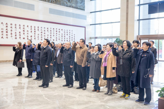 ��������˹�W(xu��)ԺУ�hί��Փ�W(xu��)��(x��)���ĽM(�U(ku��)��) �e�С��������ġ���ӛʹ�������}���������μ��ЌW(xu��)��(x��)��ӑ