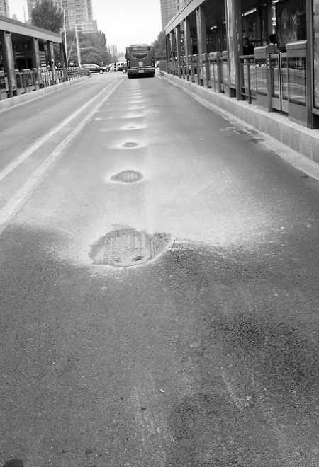 �ܶ�BRT����܇�����F(xi��n)���@�N�����