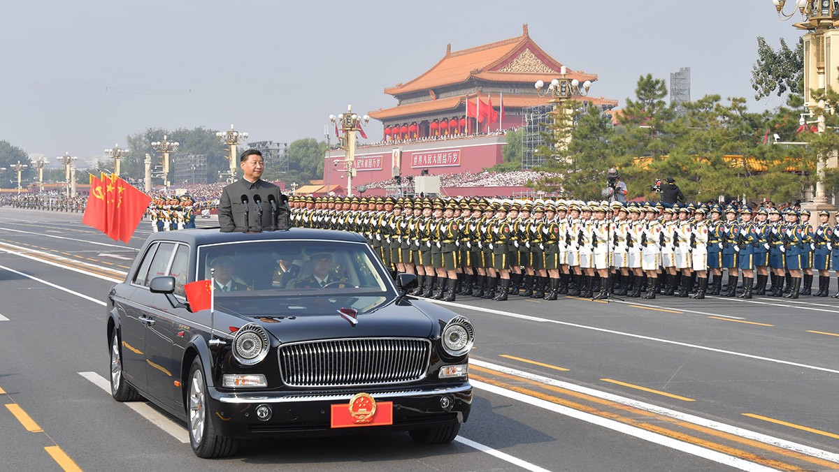 �󞳅^(q��)֮���Z(y��)ֱ�����cף���A���񹲺͇�(gu��)����70������(hu��)