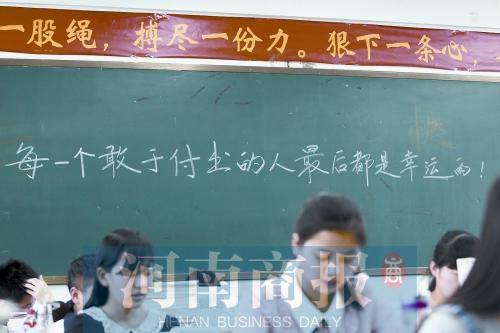 �����߿��_�̘�(bi��o)�Zӿ�F(xi��n)�������l���в�
