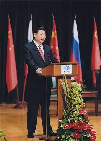 ��2013��3��23�գ���(x��)��ƽ��Ī˹�Ƈ�(gu��)�H�P(gu��n)ϵ�W(xu��)Ժ�l(f��)�����v��
