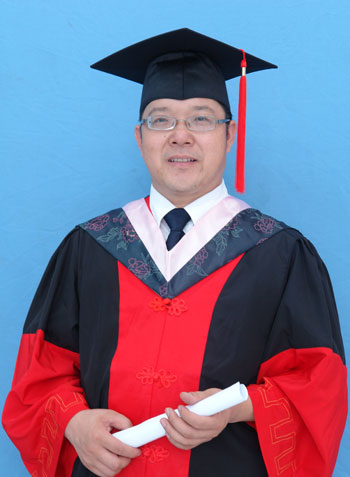 校長 田寶宏博士