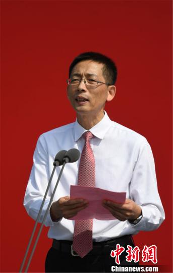 ������W(xu��)�I�kί�T��(hu��)����ʩһ���������� �z