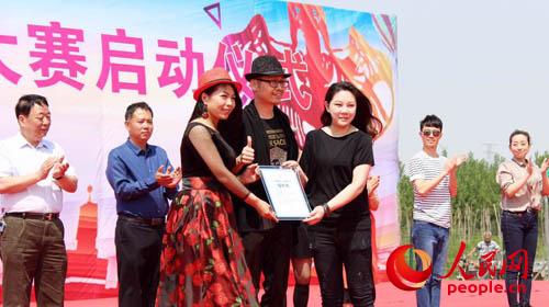 ��cС�����ȷ������΅f(xi��)��(hu��)�������ӏV��(ch��ng)�����������ȷ����ݳ����(qu��n)