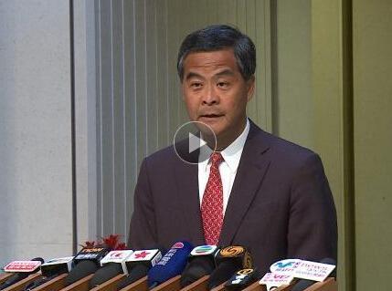 梁振英:將與內地部門商討收緊“自由行”政策