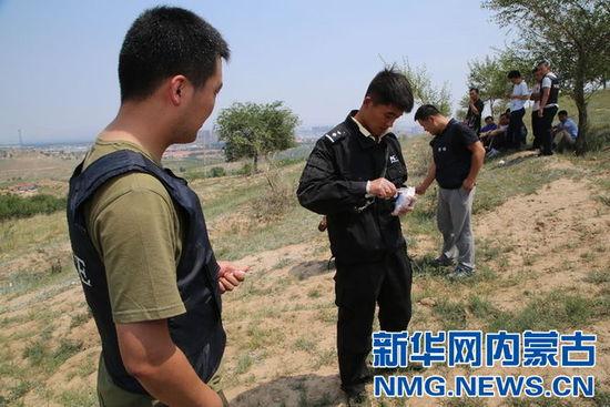 內(nèi)蒙古警方出動(dòng)無(wú)人機(jī)搜索 命案嫌犯被圍后自殺