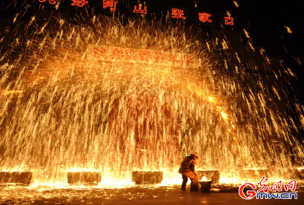 【網(wǎng)絡(luò)媒體走轉(zhuǎn)改】在傳統(tǒng)文化中感受“最”年味 【網(wǎng)絡(luò)媒體走轉(zhuǎn)改】在傳統(tǒng)文化中感受“最”年味