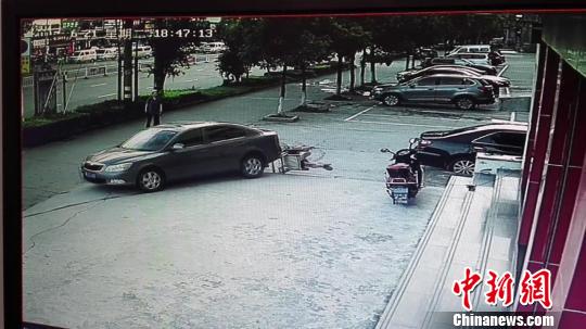 ���o��܇������50��ײ�����˱���ͽ��̧܇����