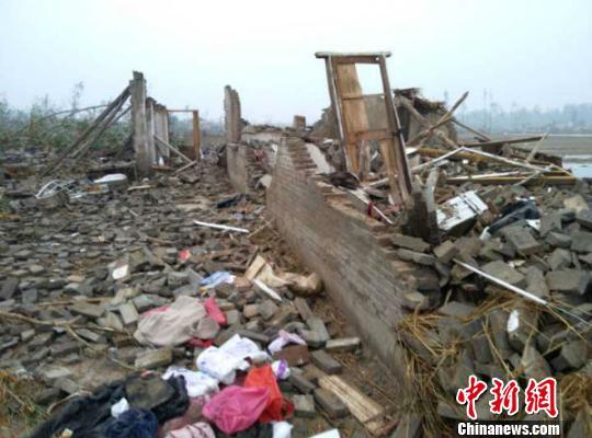 ���K���������l(xi��ng)�(zh��n)���������L(f��ng)�u����һƬ�ǽ�������A �z
