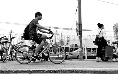 網(wǎng)約自行車正式亮相北京 手機(jī)掃碼解鎖就能騎車