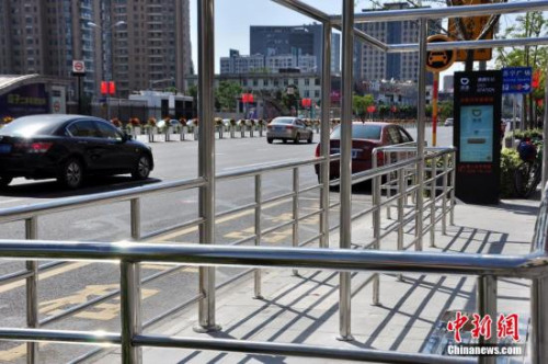 �Y�ψD���ڱ������ֵ؅^(q��)���ε��O(sh��)����վ����<a target='_blank'  _fcksavedurl='http://www.chinanews.com/'></table><p  align=