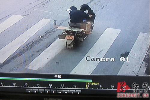 司機(jī)撞傷學(xué)生后逃逸株洲民警18小時(shí)揪出逃逸者
