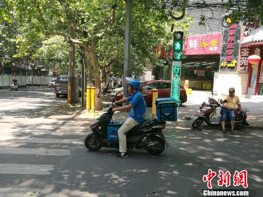 �D���ڸߜ���������u(m��i)�Tʮ��æµ�������n �z