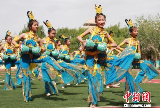 ���C�ĸ�W(xu��)У�w�����������������ۃ�(y��u)���\(y��n)��(d��ng)�T����