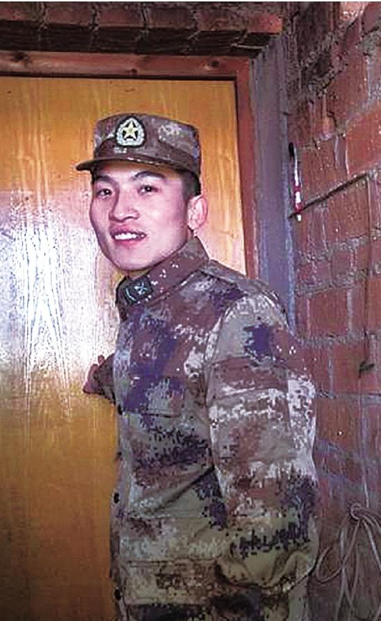 【暖新聞】中國軍人的榮耀時刻:一個敬禮表達千言萬語