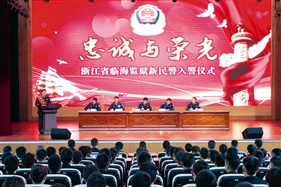 5_7510049_b.jpg