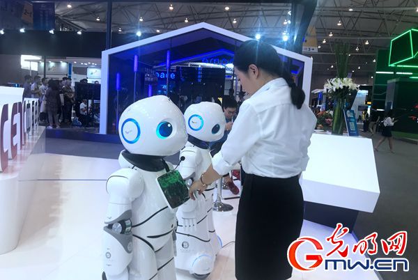 ��ҕ�lح���ҾW(w��ng)�j(lu��)��ȫ�����܁��ˣ����(d��ng)�F(xi��n)�����ڿƼ����������M�D��