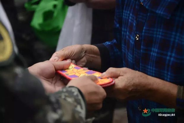 �@�β���30���ҕ�l��׌܊�˸е�ů����