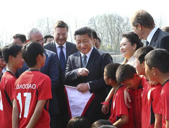 http://world.chinadaily.com.cn/img/2014xjpfwlm/attachement/jpg/site1/20140331/00221917fde514a3445545.jpg